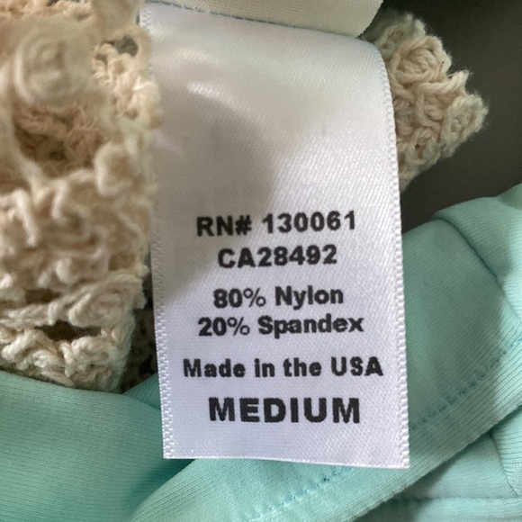 NWT L*Space Aqua Green Crochet Back Bikini Top🤍💙💚 - Picture 9 of 9